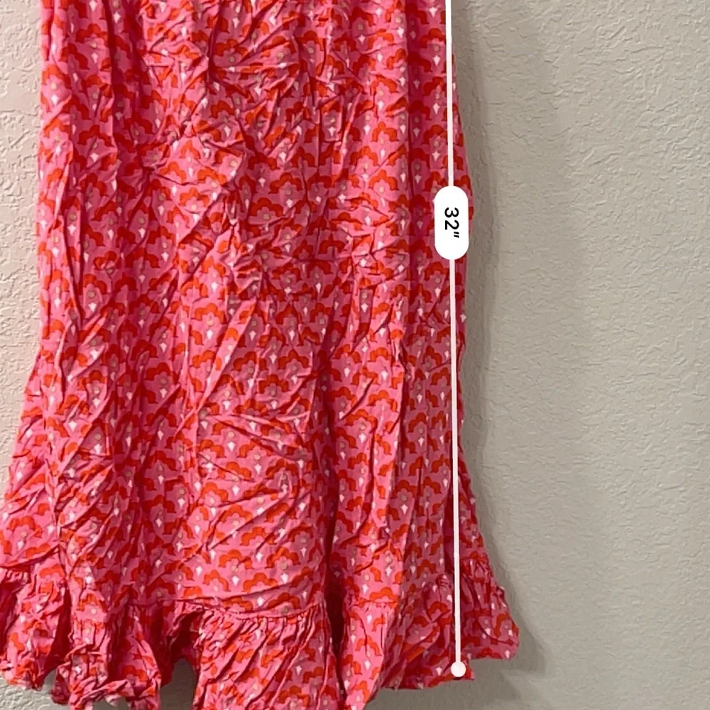 Mele Beach swimsuit cover‎ up. Free size. One size. Pink eyelet with pompoms.